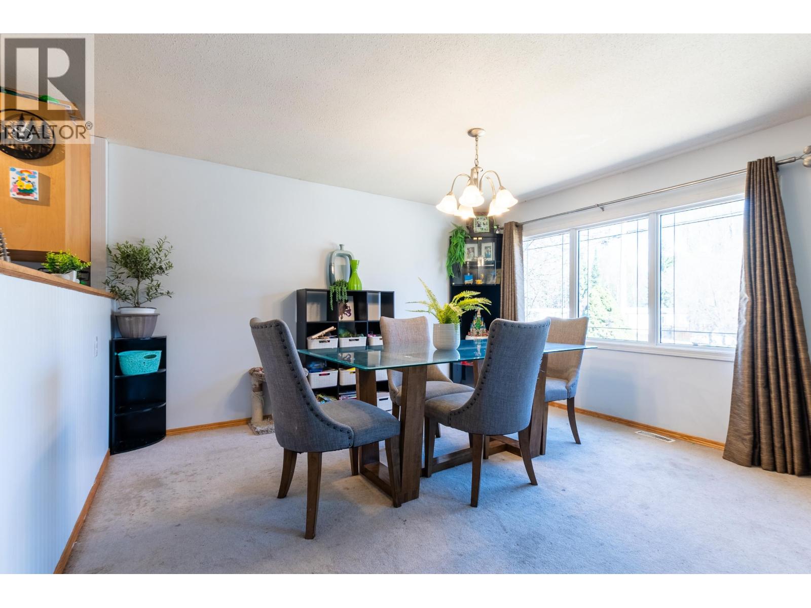 3939 DIAMOND DRIVE - 8