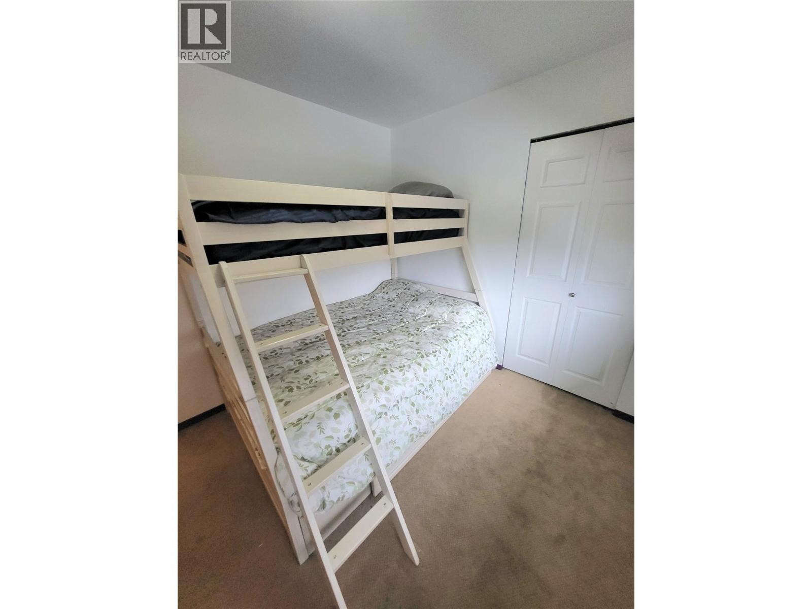 132 Stevens Court - 13