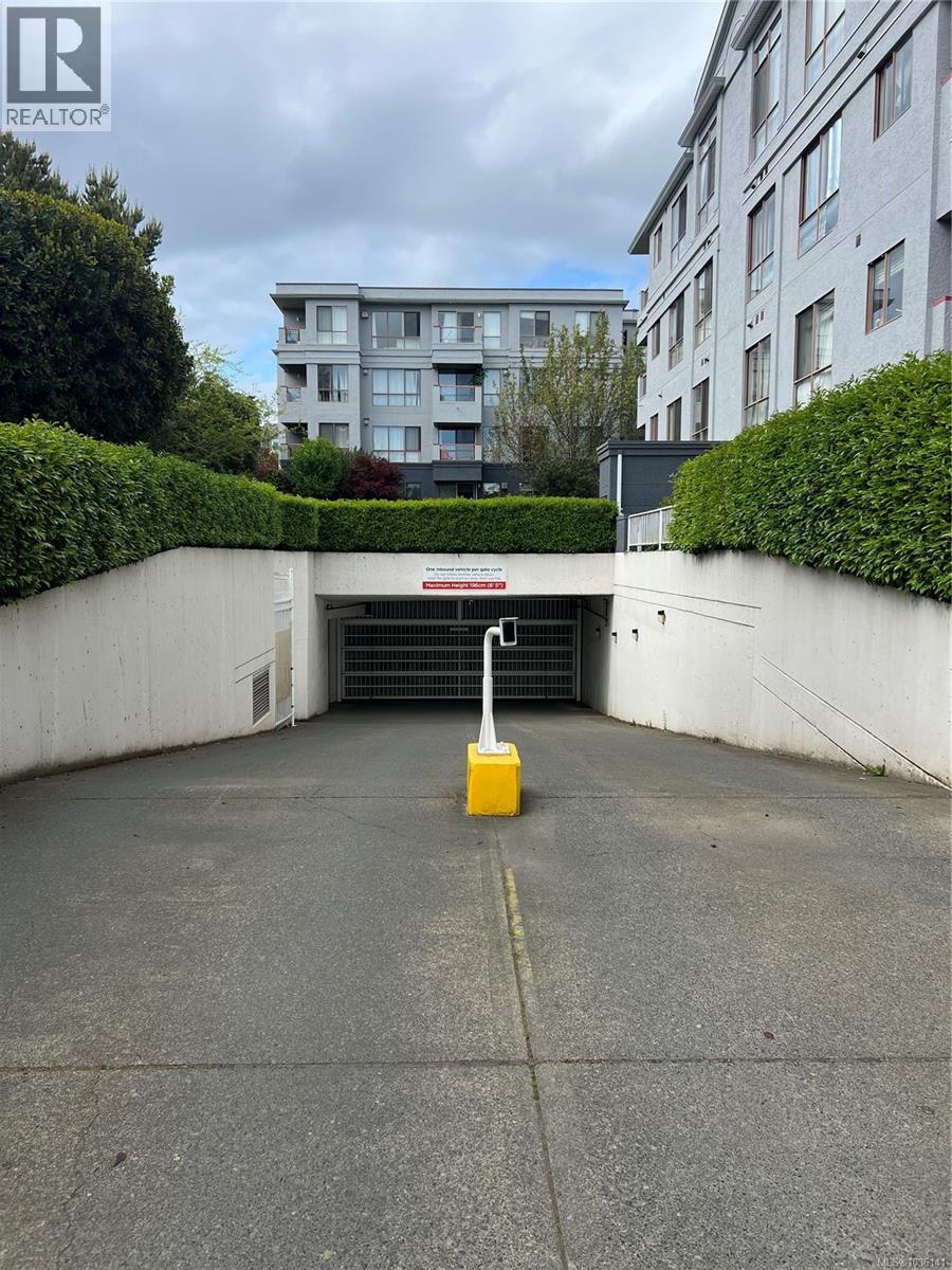 #205 520 Dunedin St - 26