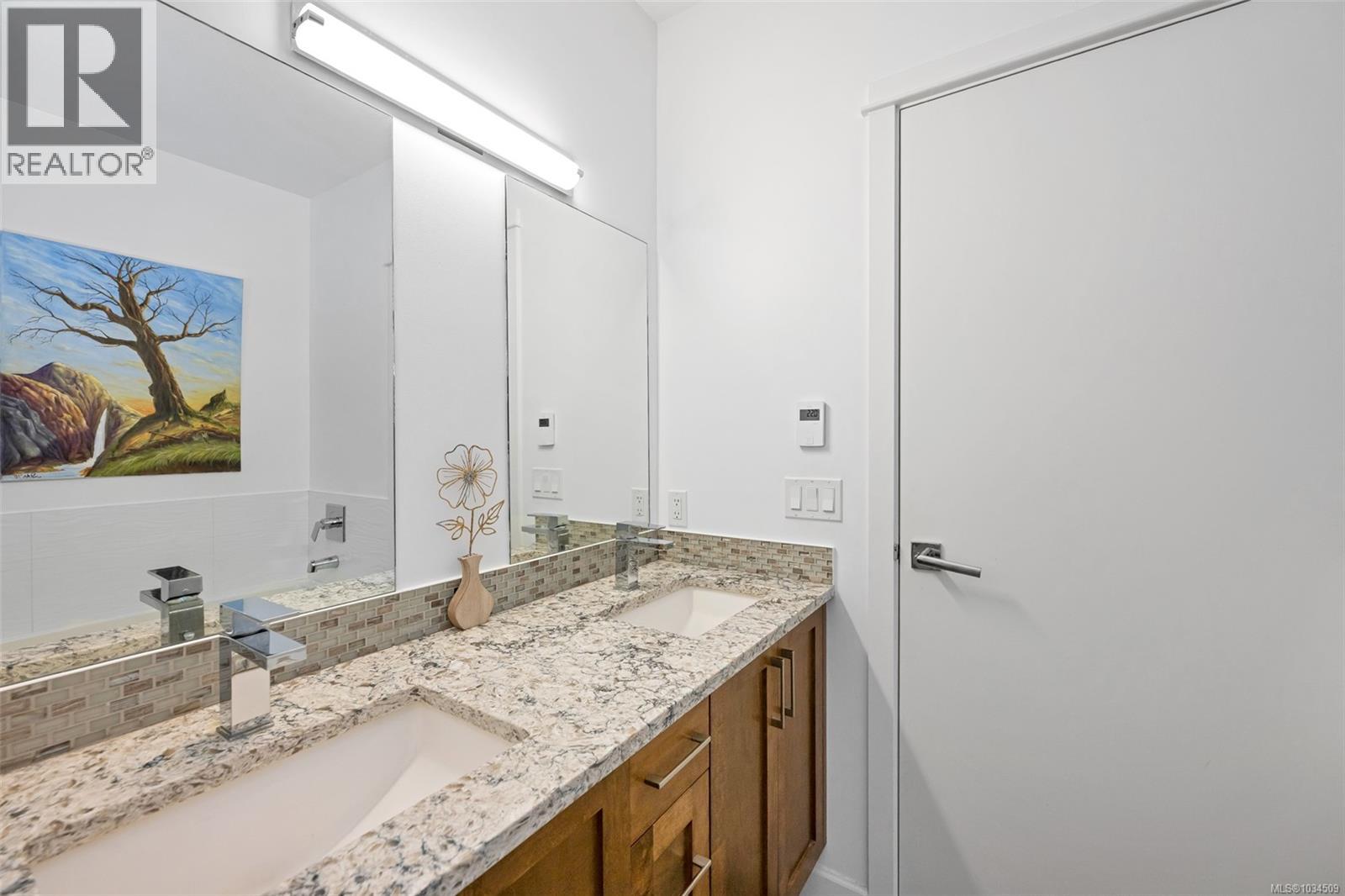 #203 3111C Havenwood Lane - 33