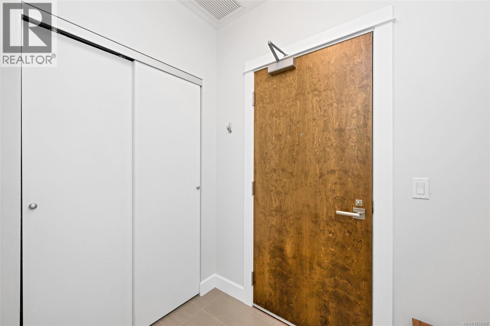 #203 3111C Havenwood Lane - 8