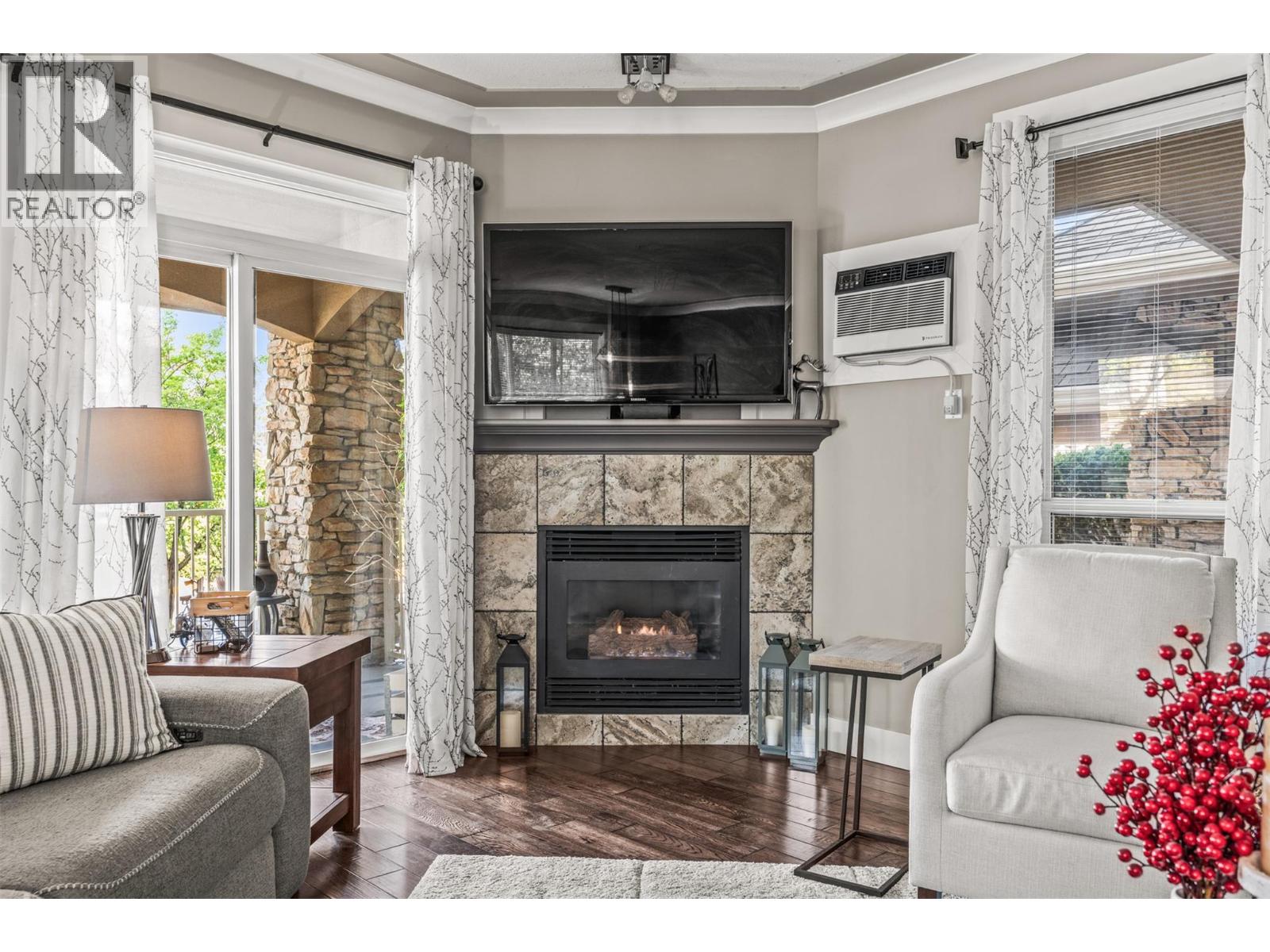 1966 Enterprise Way Unit# 101, Kelowna