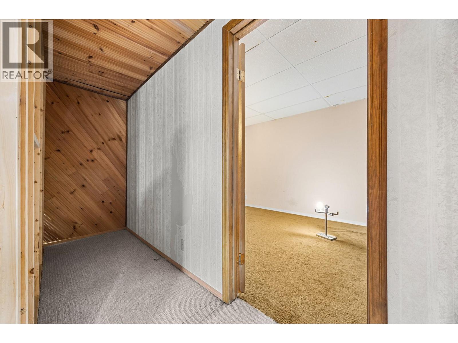 4015 15TH Crescent - 60
