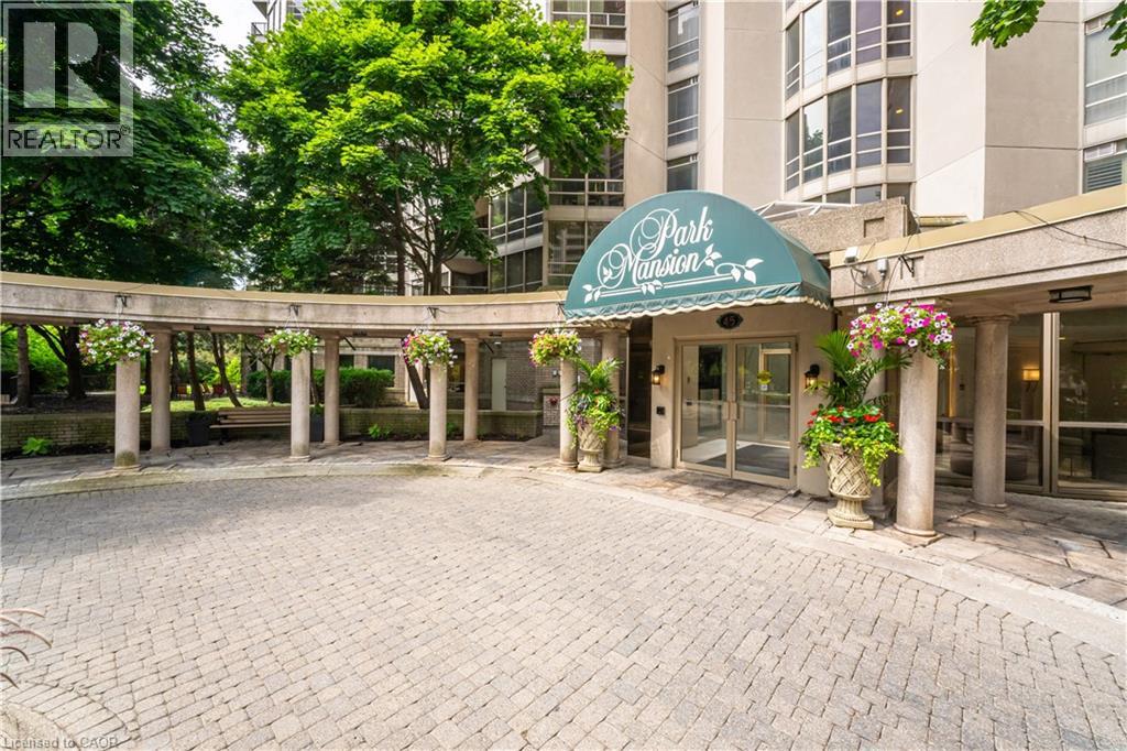 45 KINGSBRIDGE GARDEN Circle Unit# 3208, Mississauga, Ontario, L5R3K4 — Photo 38