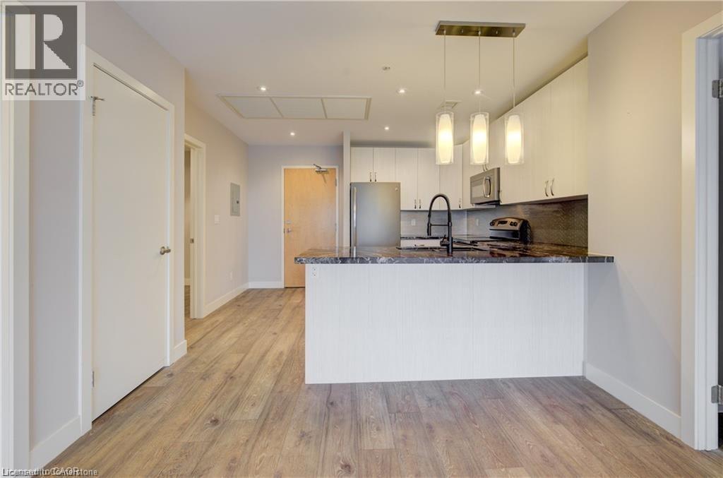 1 VICTORIA Street S Unit# 1513, Kitchener, Ontario, N2G0B5 — Photo 11