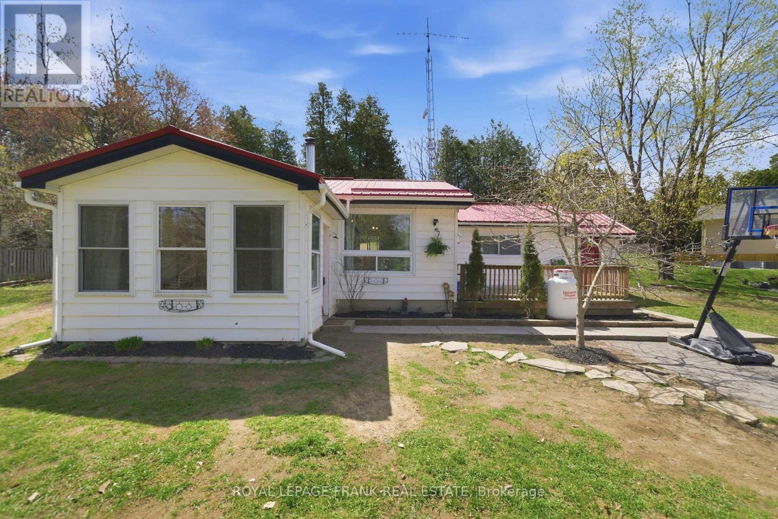 28 SOUTH BAYOU ROAD - Image 2