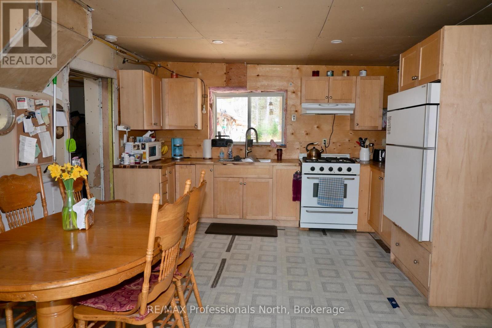 862 LYNX LAKE RD ROAD - 18