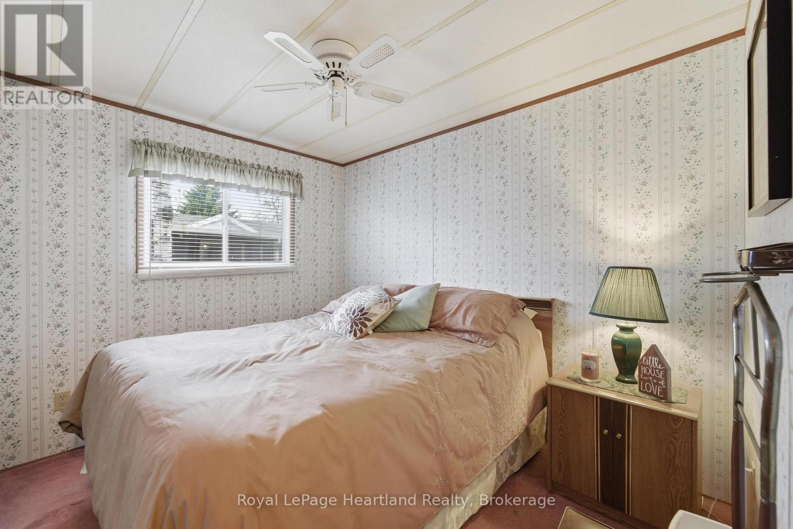 55 CHEROKEE LANE - Image 14