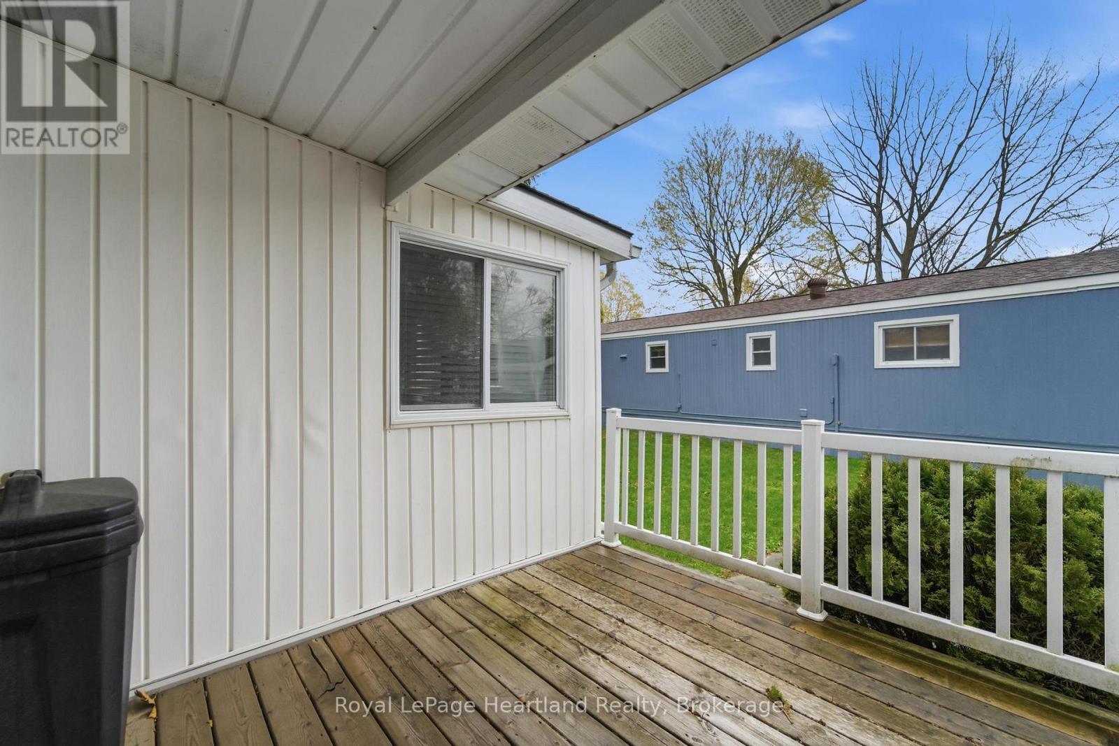 55 CHEROKEE LANE - Image 21