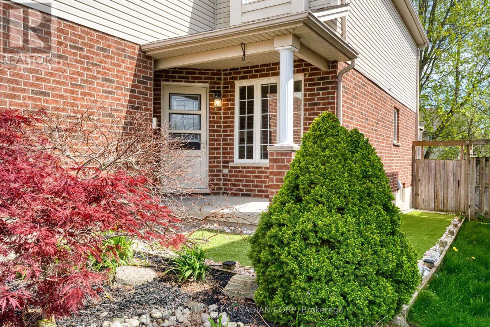1121 SOUTH WENIGE DRIVE - Image 2