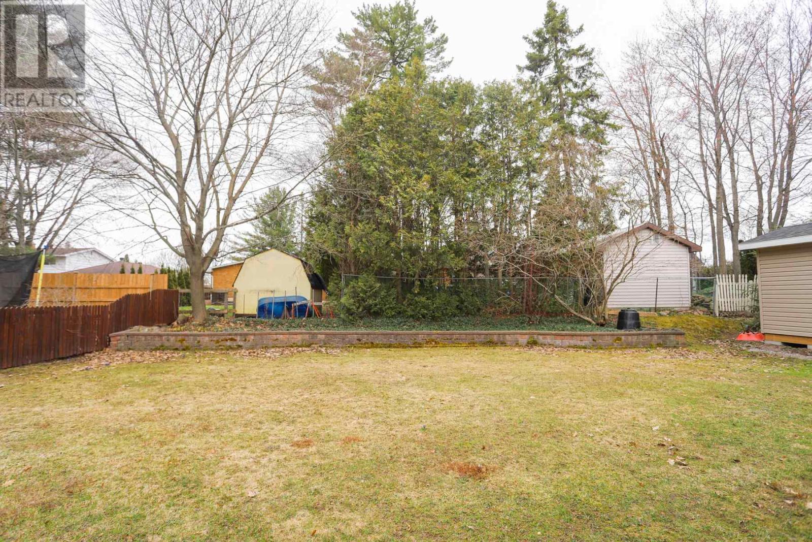 19 Country Club PL, Sault Ste. Marie, Ontario, P6A5Z8 — Photo 9