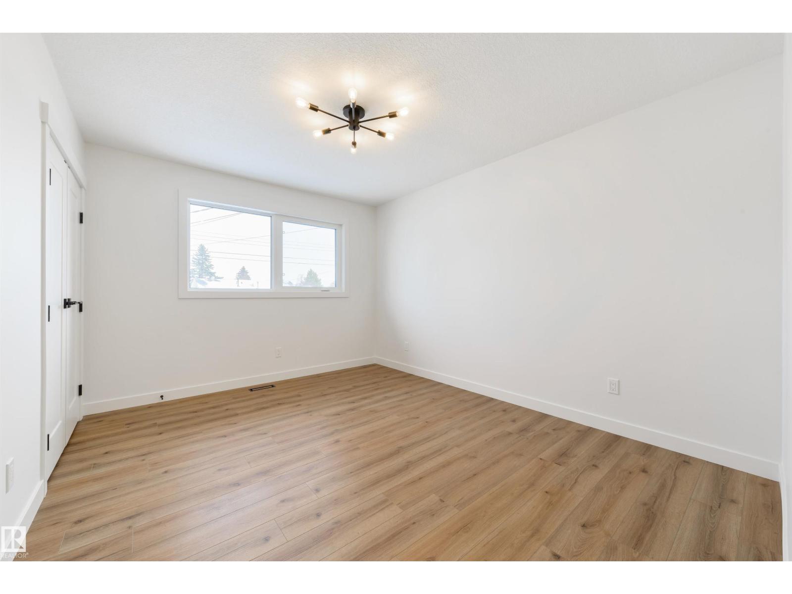 3 LINTHORPE RD, Spruce Grove