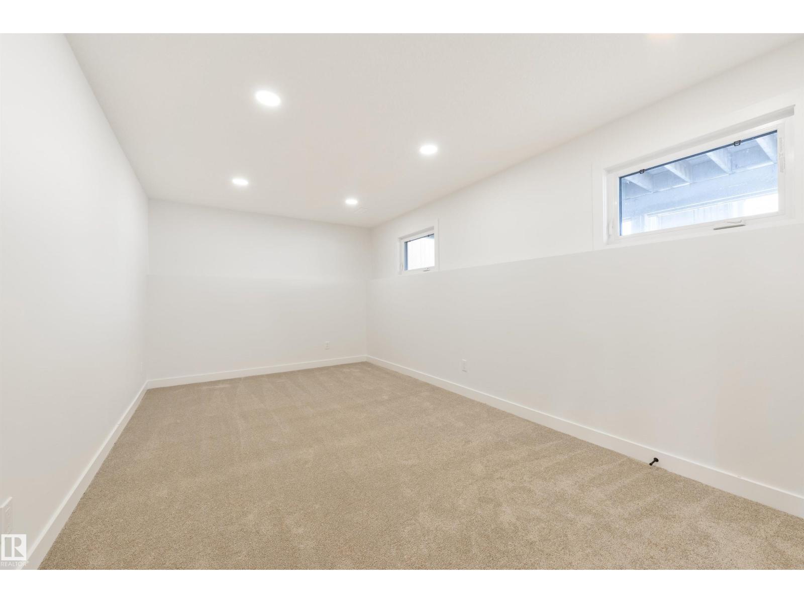 3 LINTHORPE RD, Spruce Grove