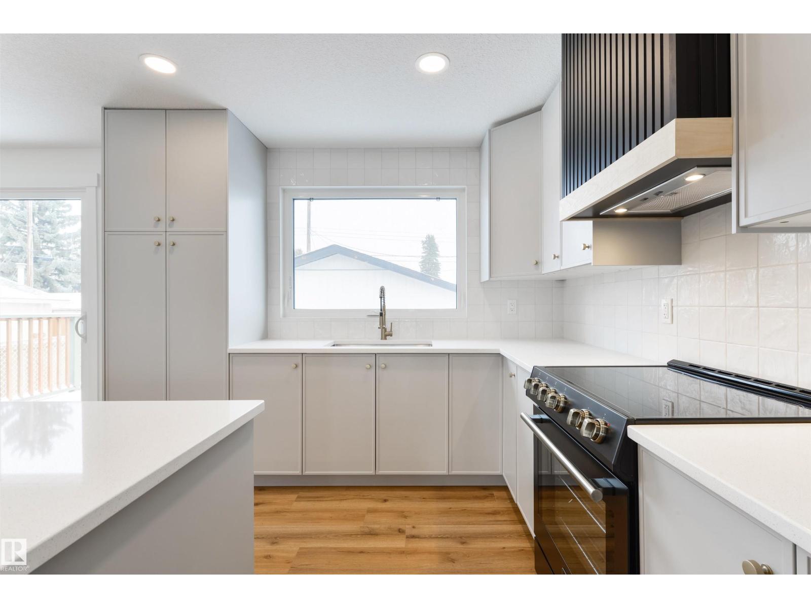 3 LINTHORPE RD, Spruce Grove
