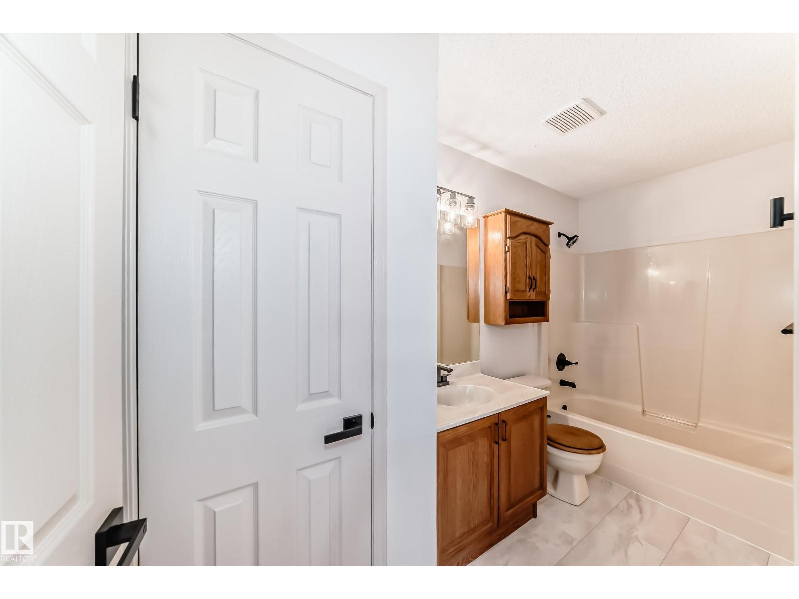 13519 32 ST NW - 31