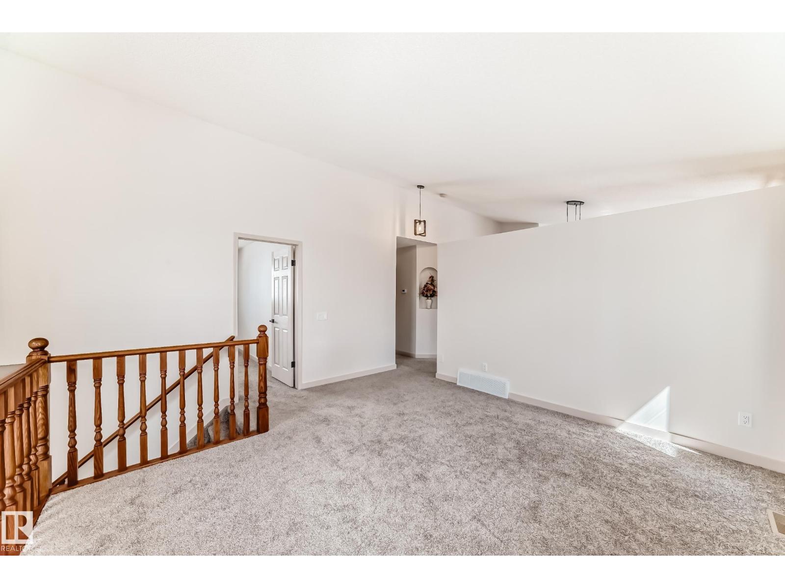 13519 32 ST NW - 39