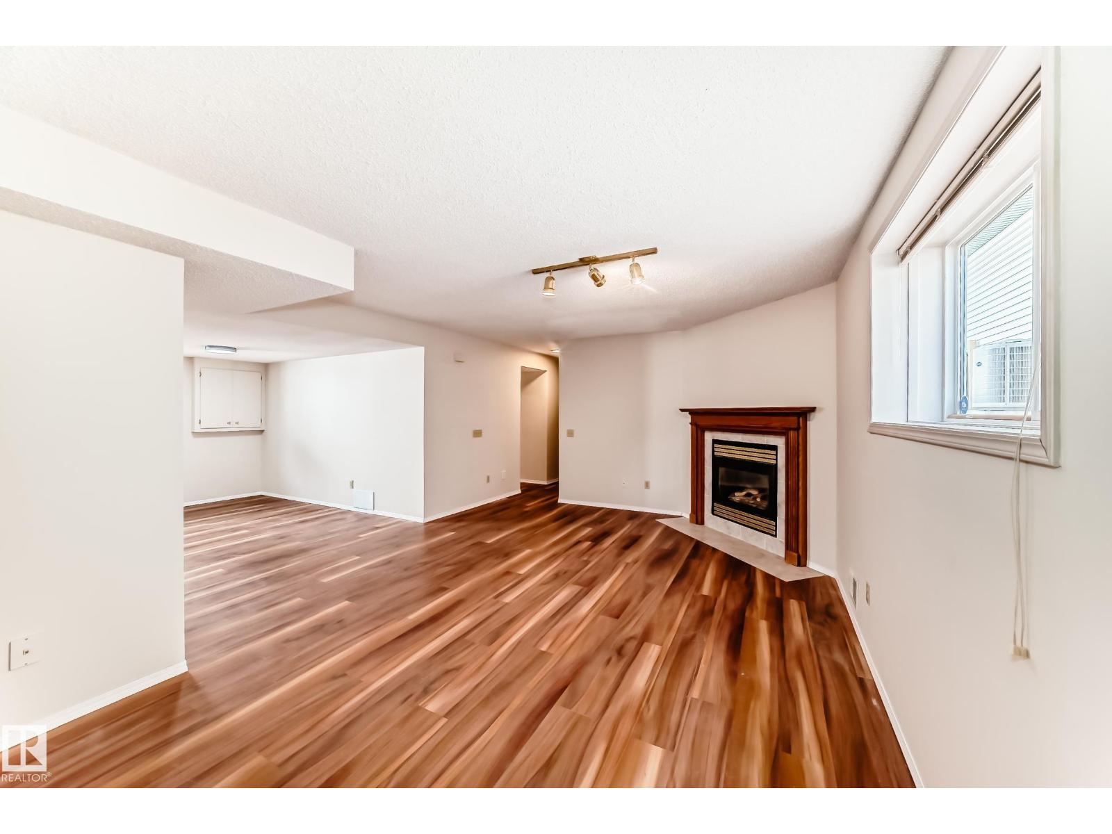 13519 32 ST NW - 46