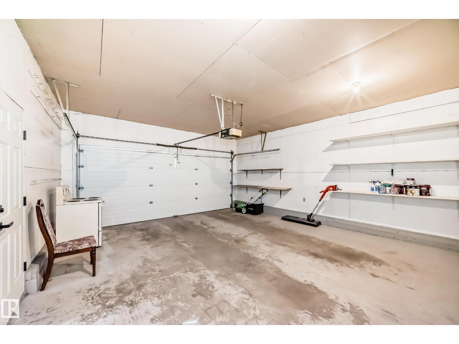 13519 32 ST NW - 57