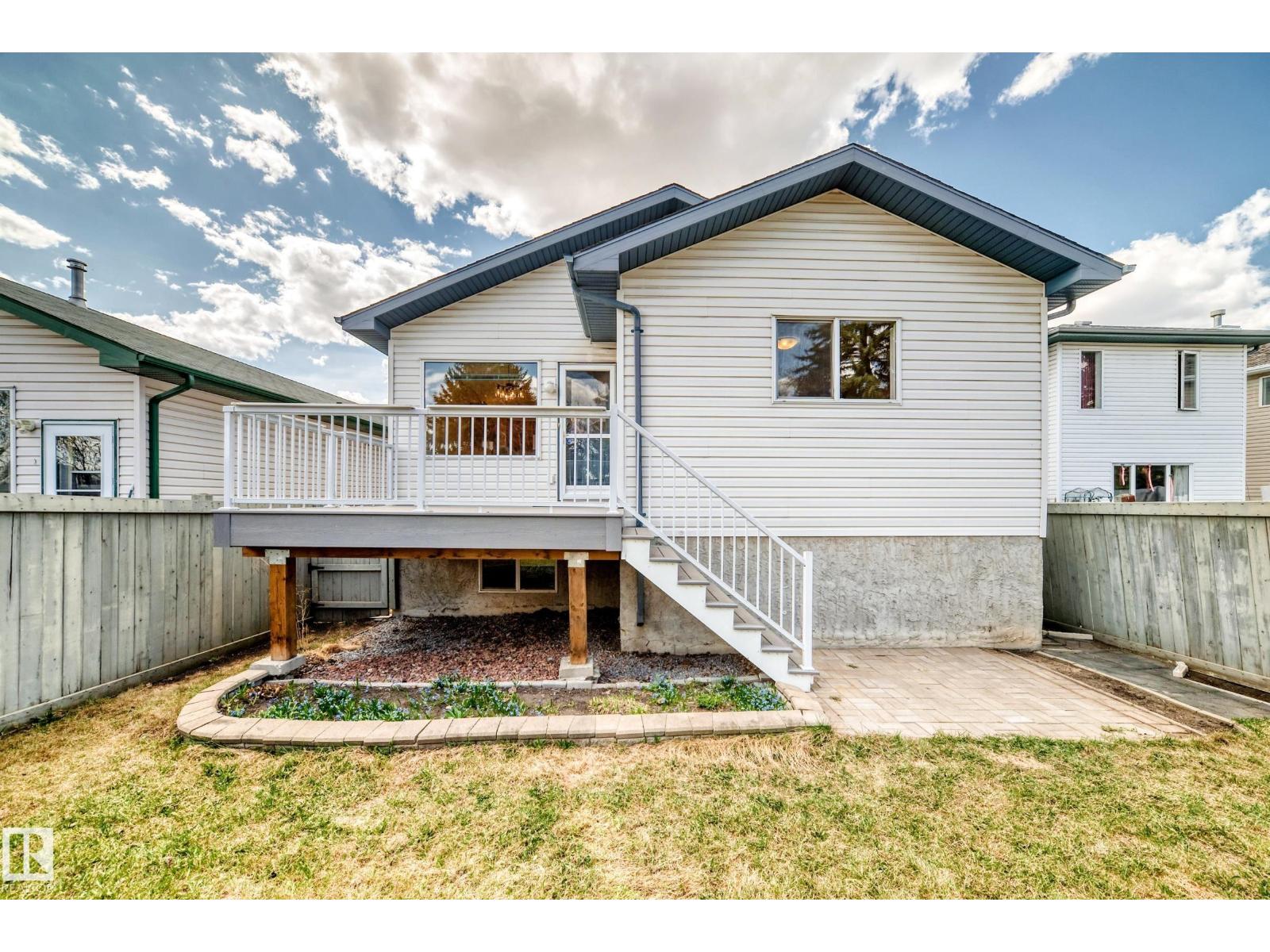 13519 32 ST NW - 62