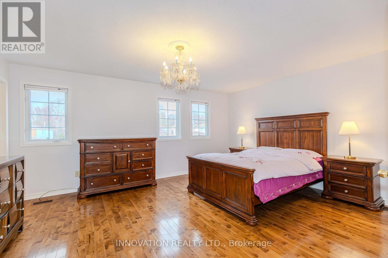 152 MCCURDY DRIVE E - 23