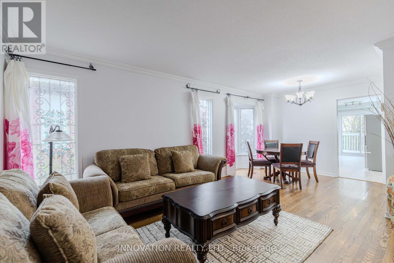152 MCCURDY DRIVE E - 8