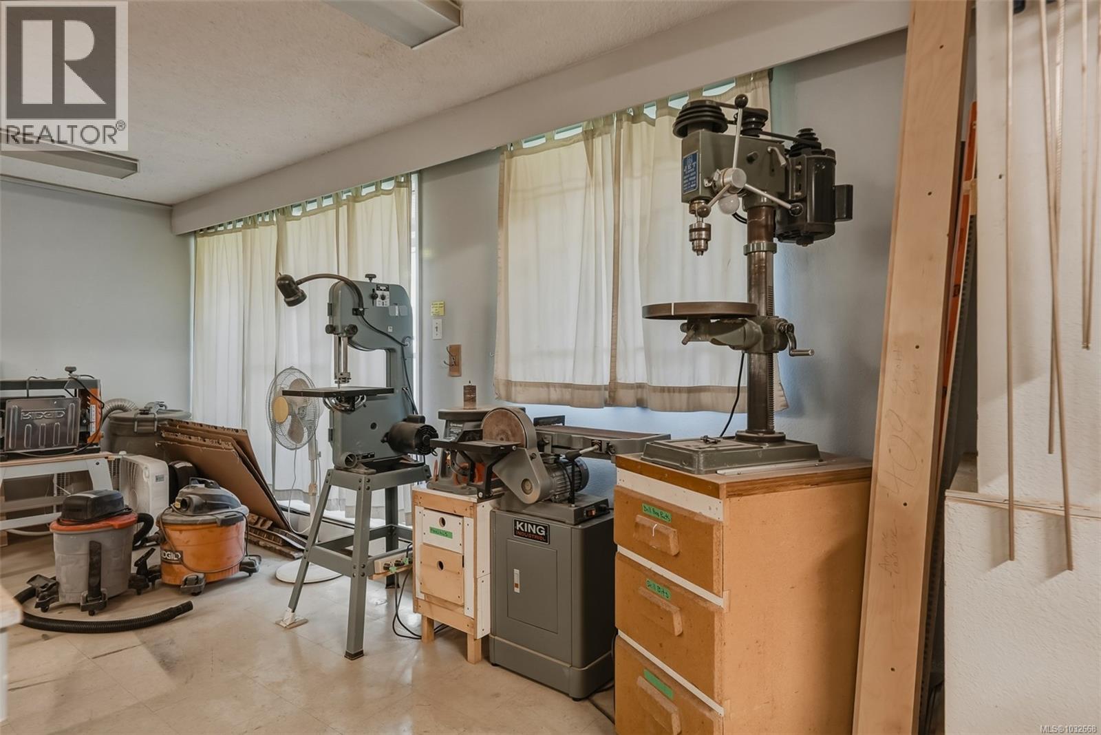 #123 1025 Inverness Rd - 33
