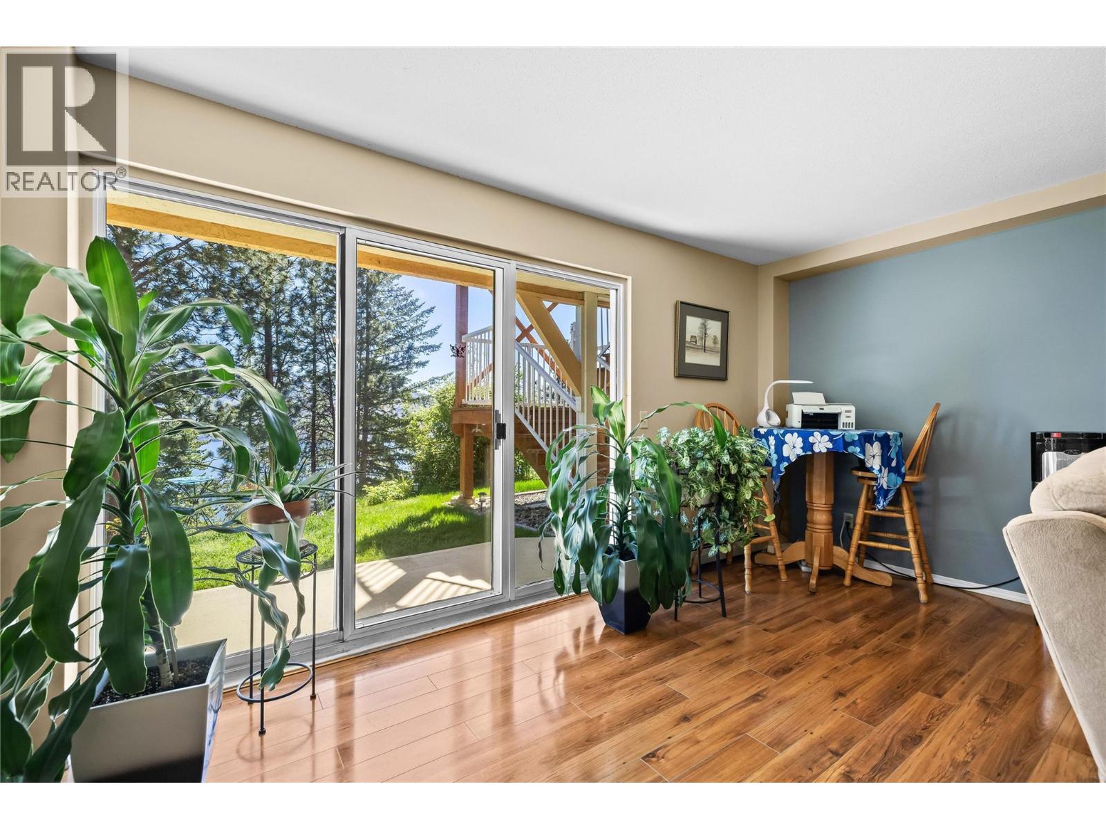 #102 4450 Ponderosa Drive - 21