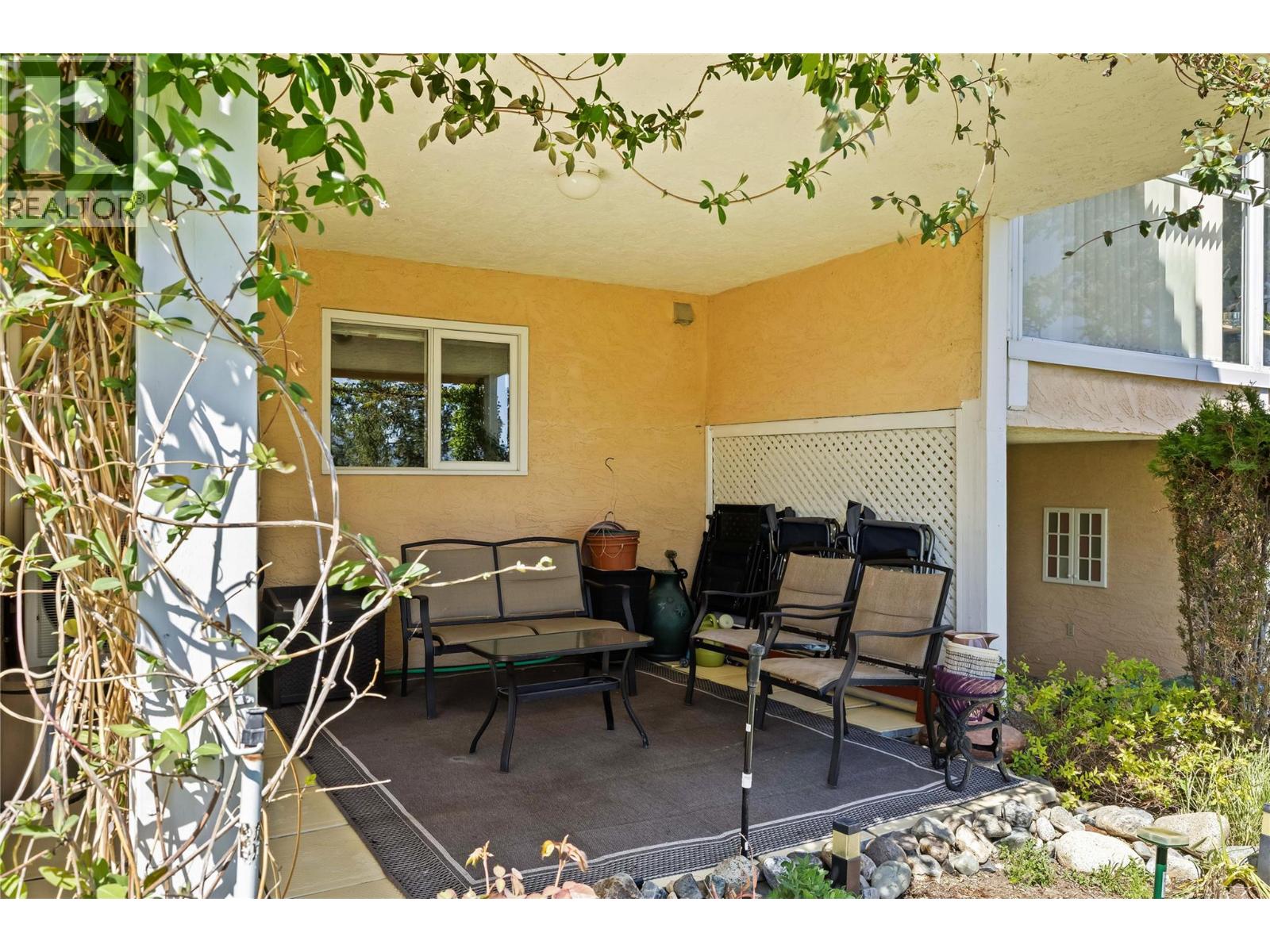 4450 Ponderosa Drive Unit# 102, Peachland