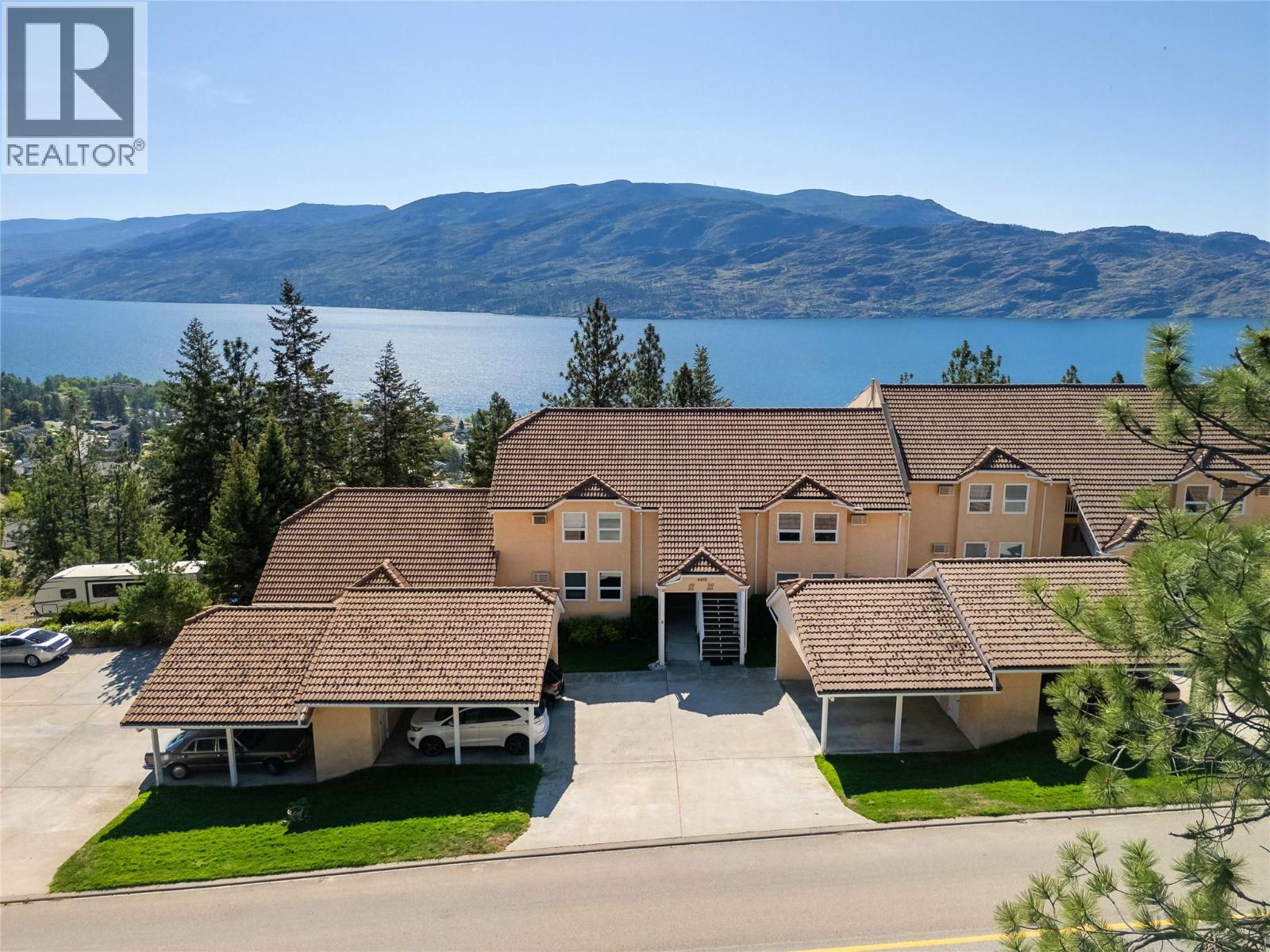 4450 Ponderosa Drive Unit# 102, Peachland