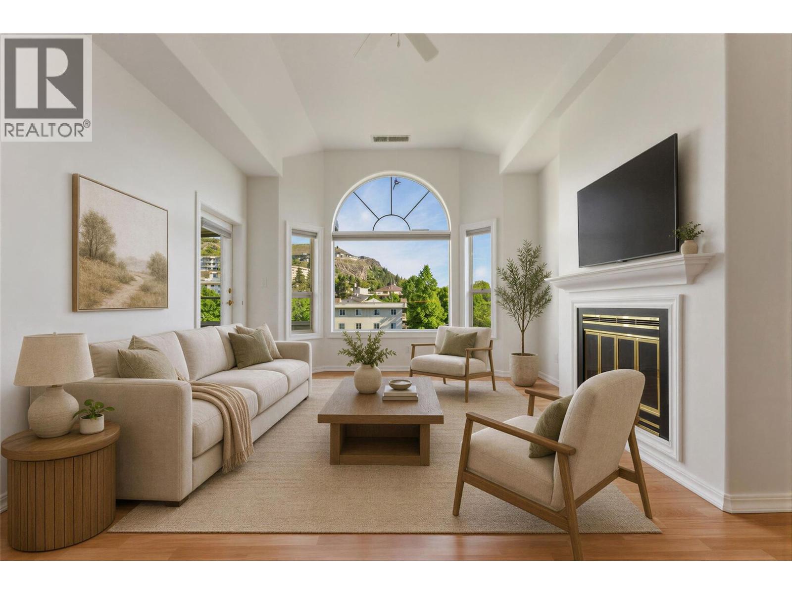 #403 3805 30 Avenue - 3