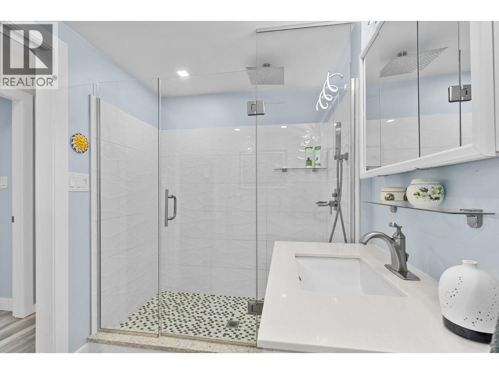 3900 14 Street, Vernon