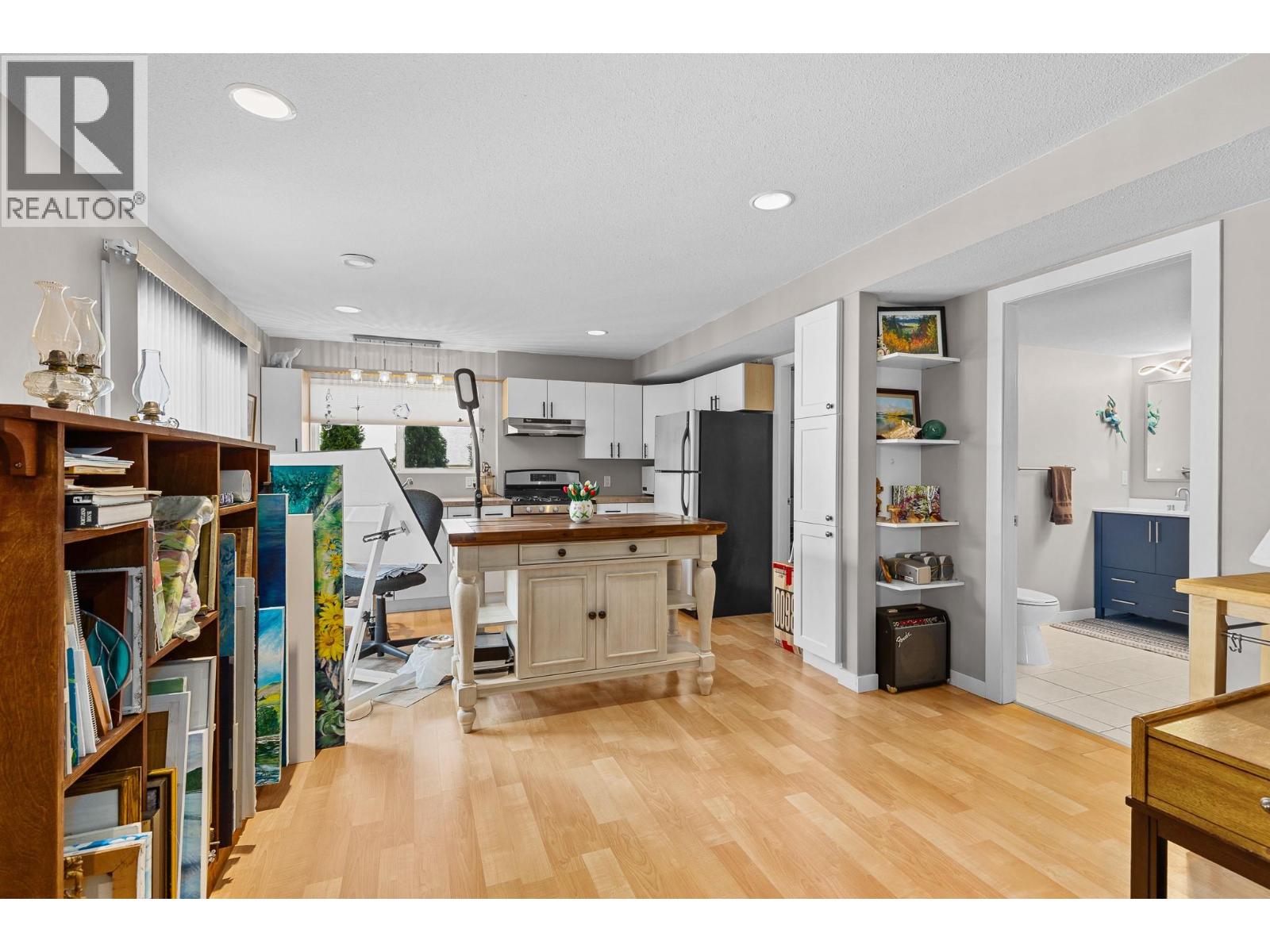 3900 14 Street, Vernon