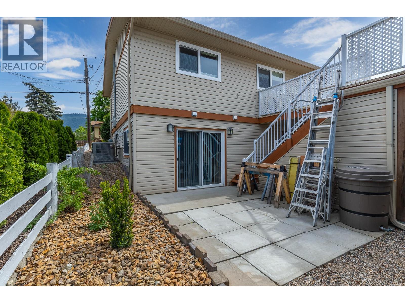 3900 14 Street, Vernon
