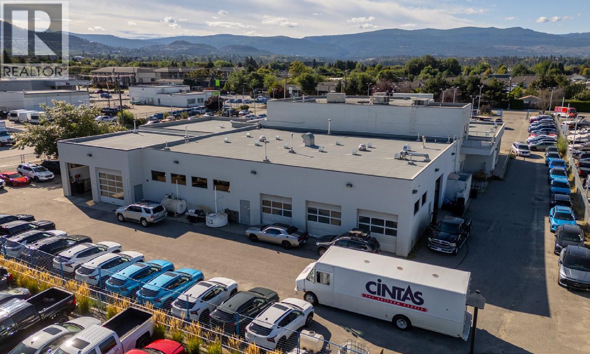 1200 Leathead Road, Kelowna