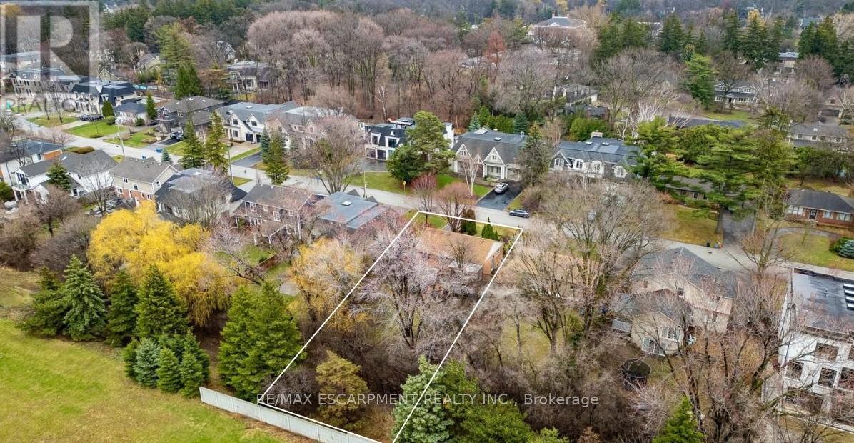 1051 MELVIN AVENUE - 1