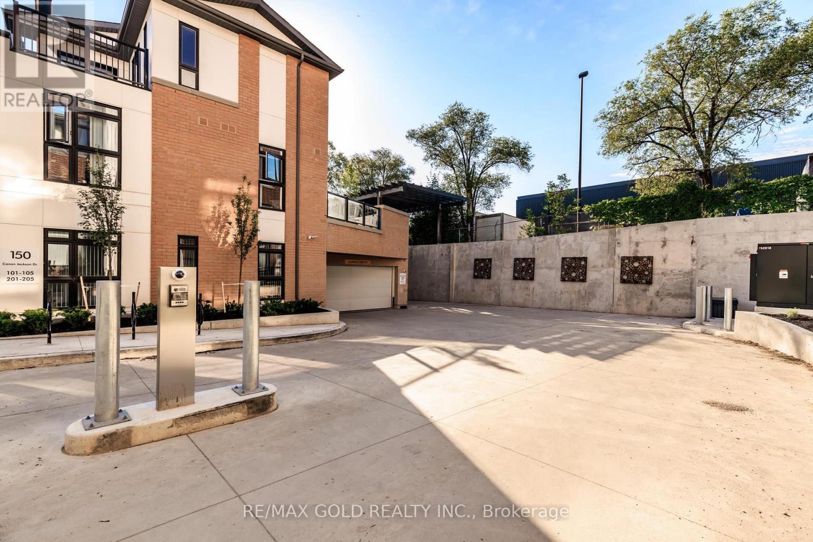 #210 140 CANON JACKSON DRIVE - 20