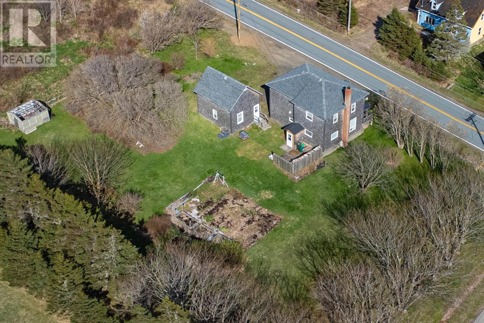 347 Highway 217 - 10