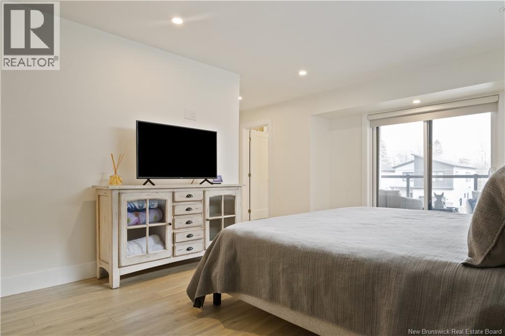 208 Dickey Boulevard - 23