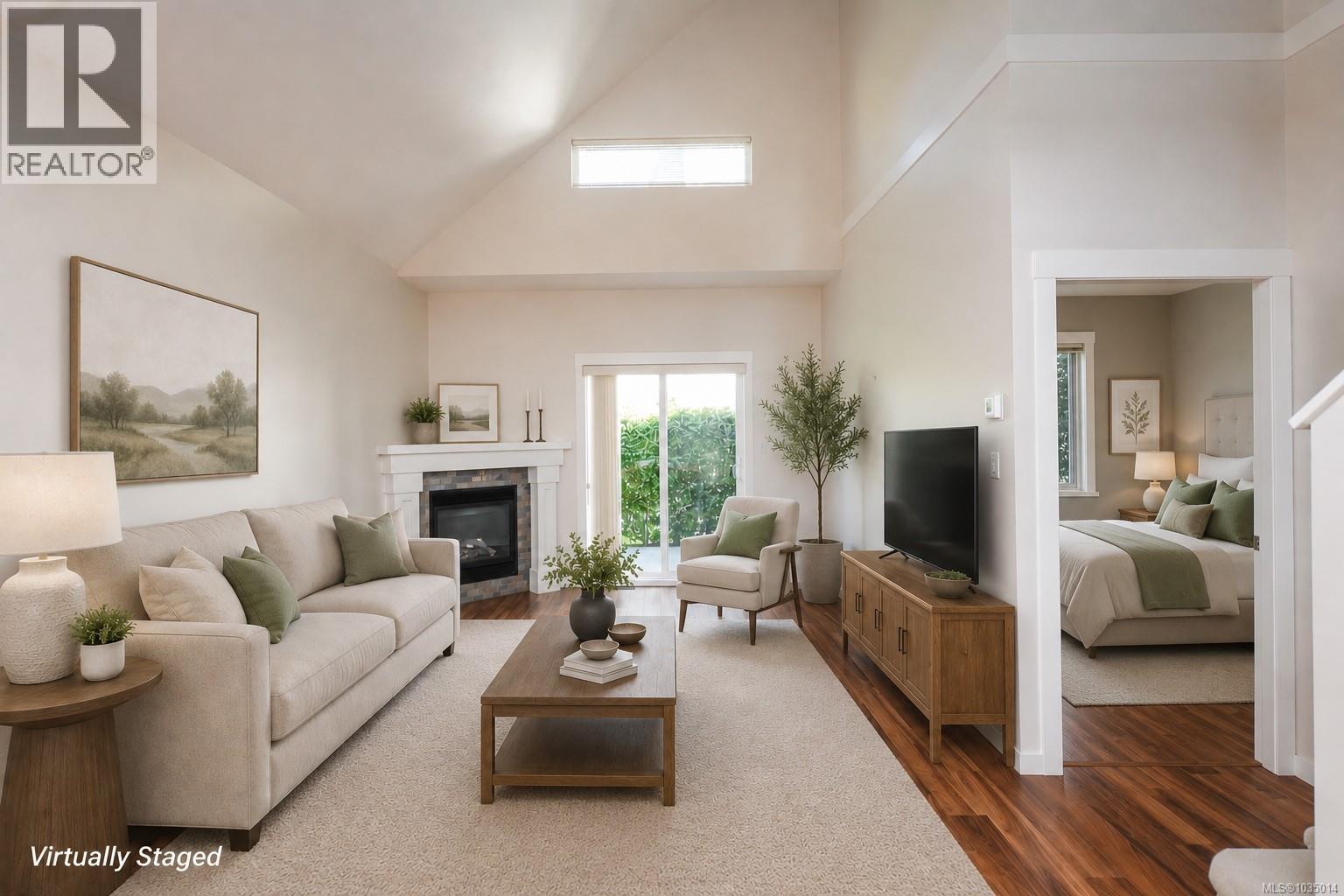 1 700 Lancaster Way, Comox