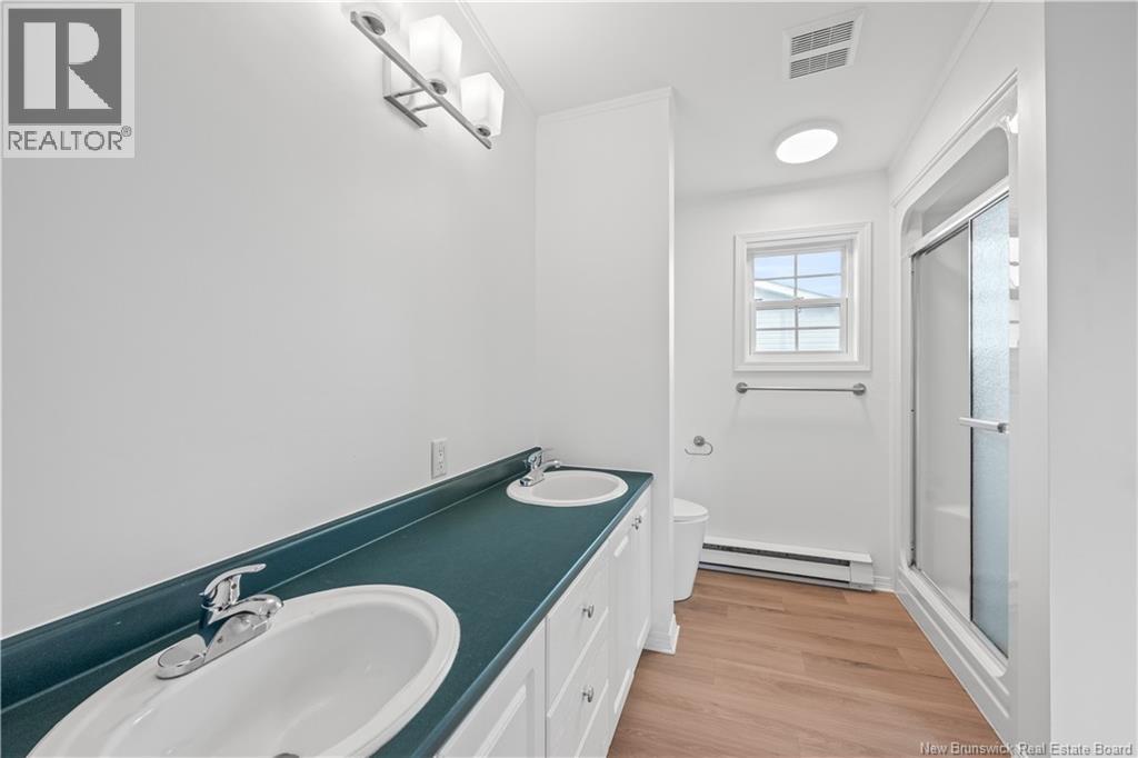 7 Aspenwood Street - 34