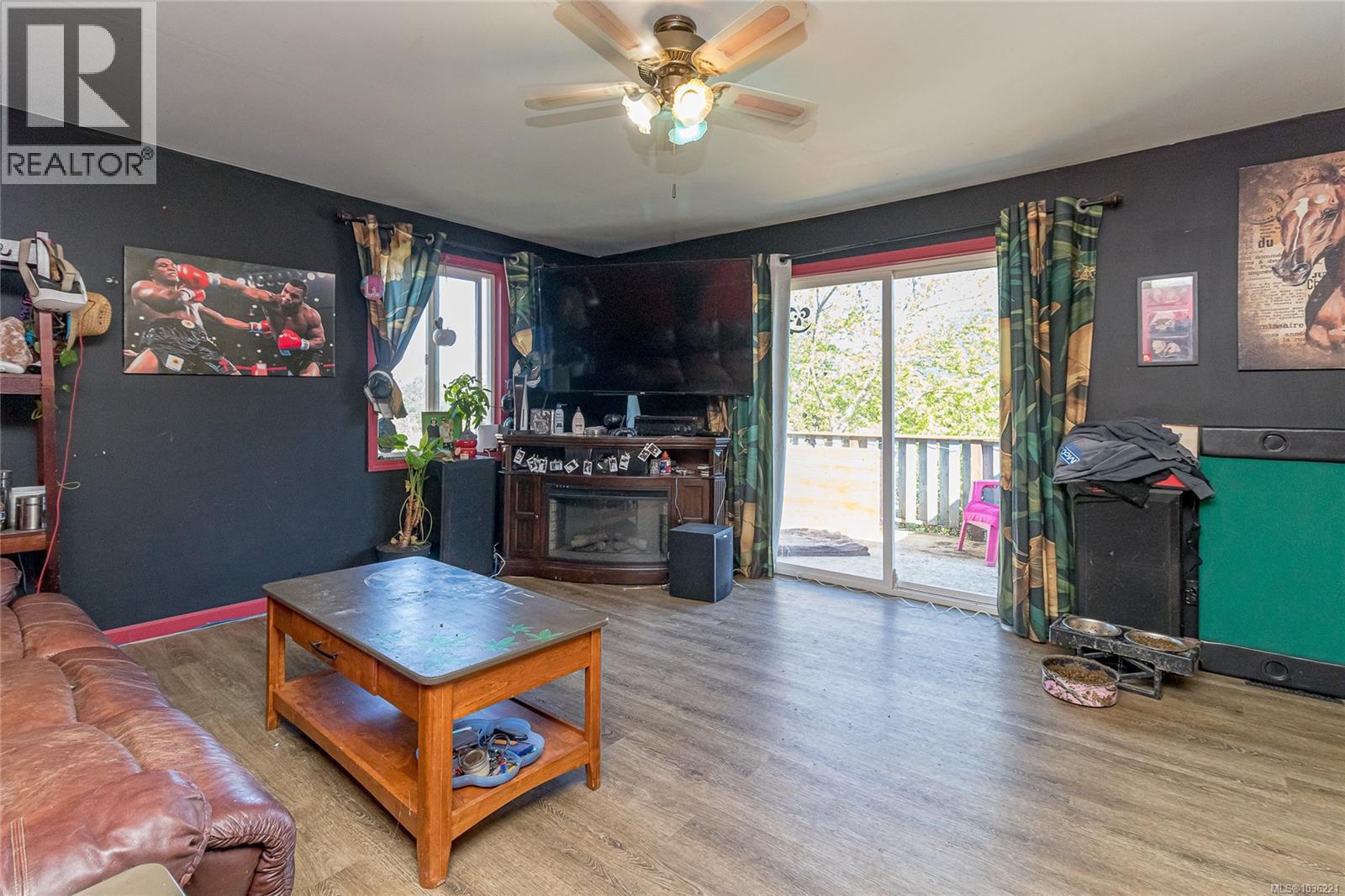 44 Arbutus St W - 12