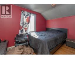44 Arbutus St W, Lake Cowichan, BC V0R2G0 Photo 20