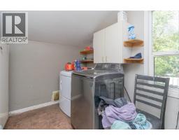 44 Arbutus St W, Lake Cowichan, BC V0R2G0 Photo 23