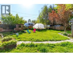 44 Arbutus St W, Lake Cowichan, BC V0R2G0 Photo 31