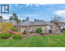 8 2200 Manor Dr, Comox, BC V9M1C5 Photo 37
