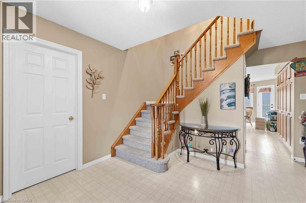 52 TARTAN Drive - 5