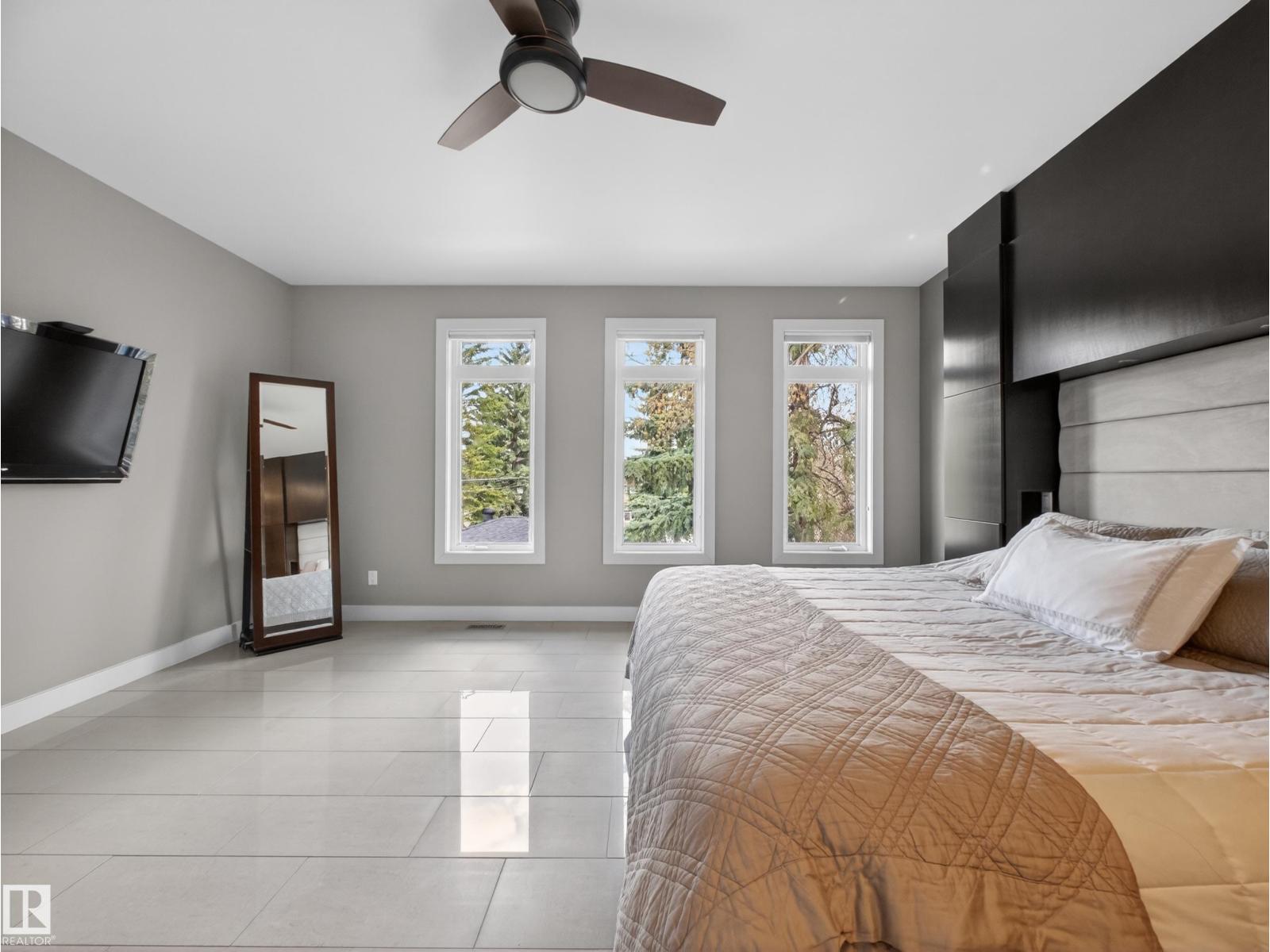10650 66 AV NW - 35
