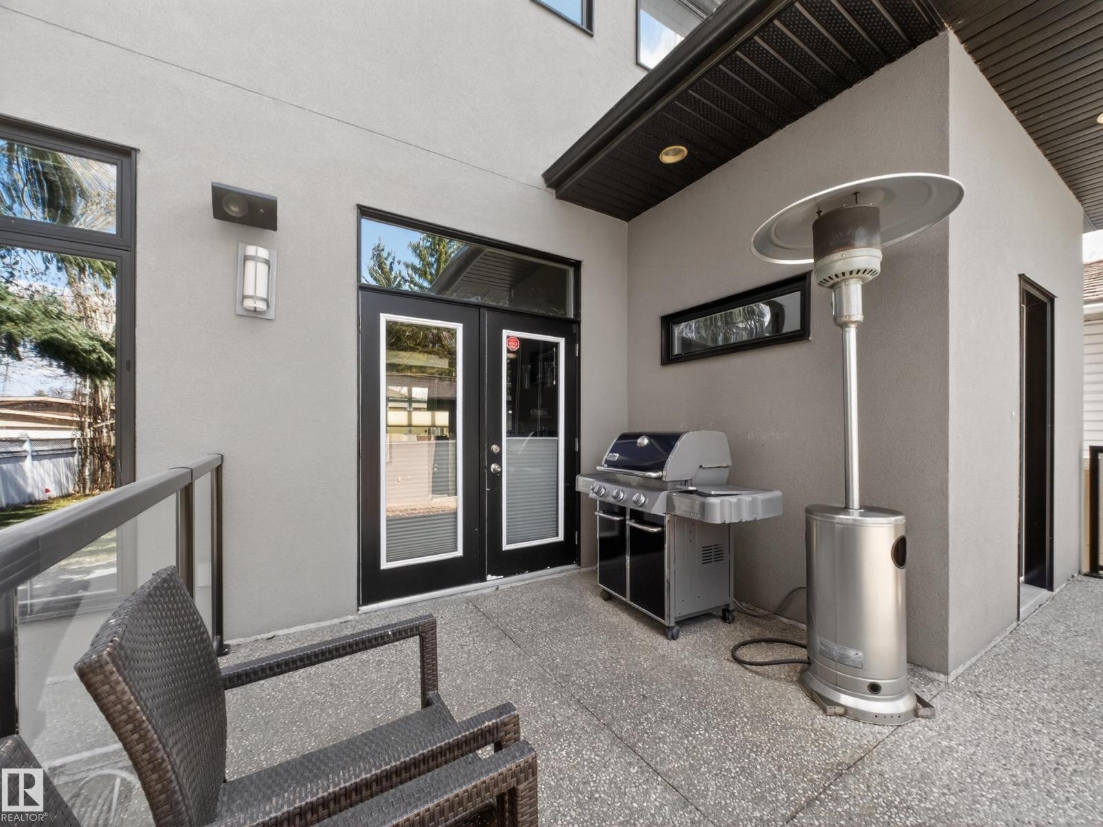 10650 66 AV NW - 60
