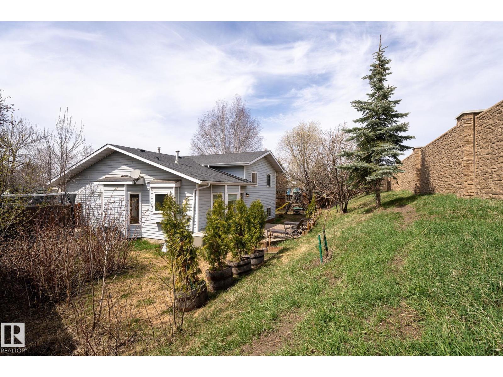 4 DORSET PL - 36