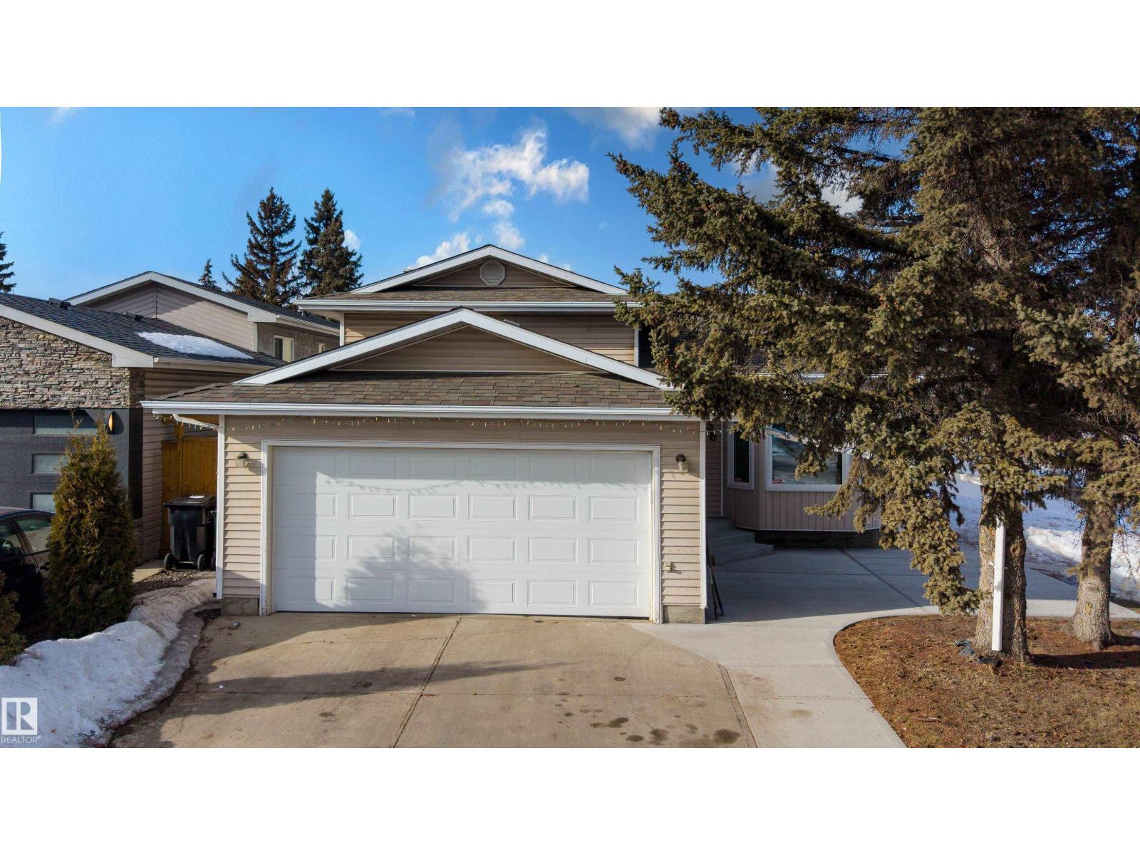 236 LAGO LINDO CR NW, Edmonton
